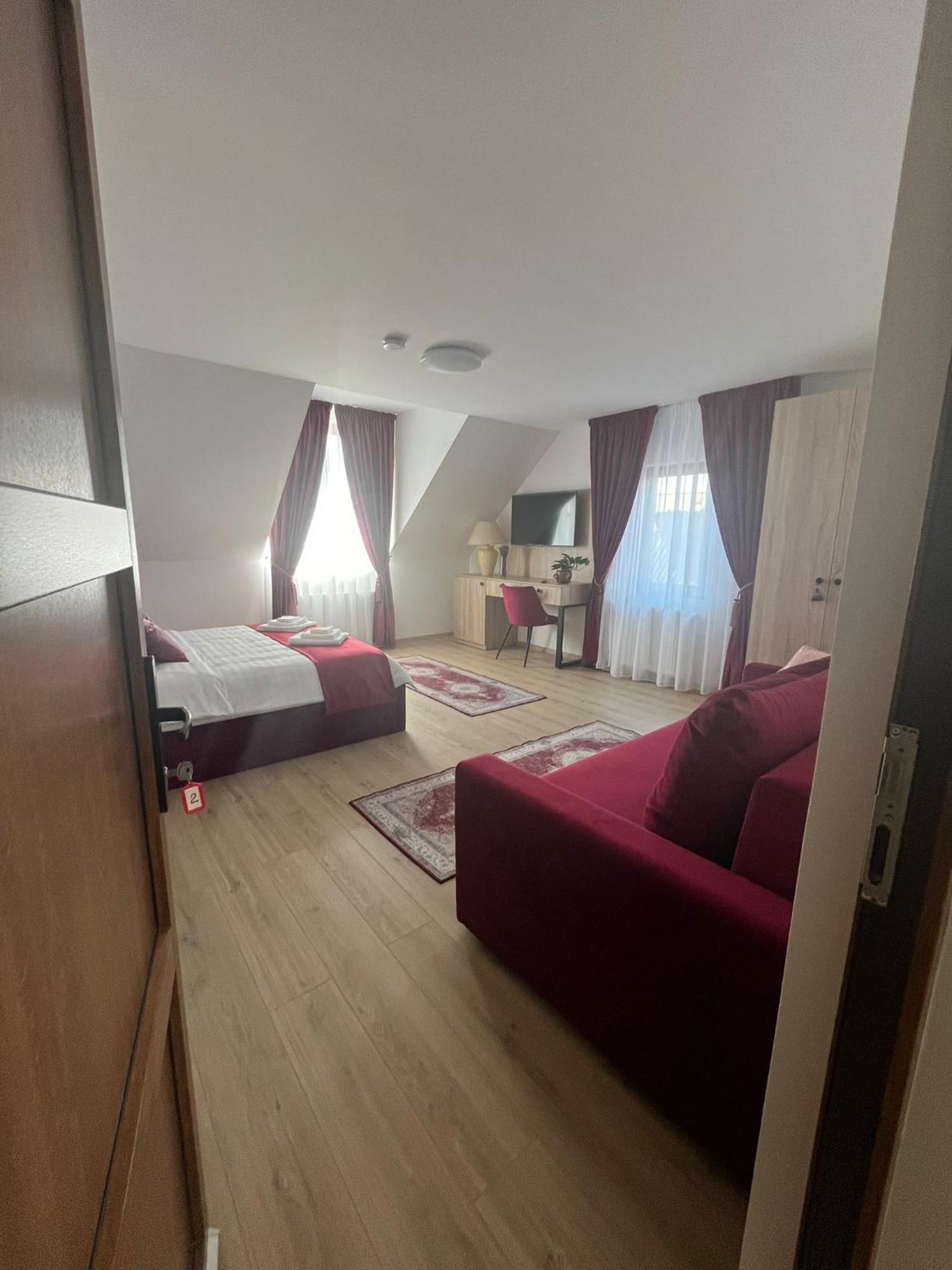 Kilometru108 Hotell Leordina Exteriör bild