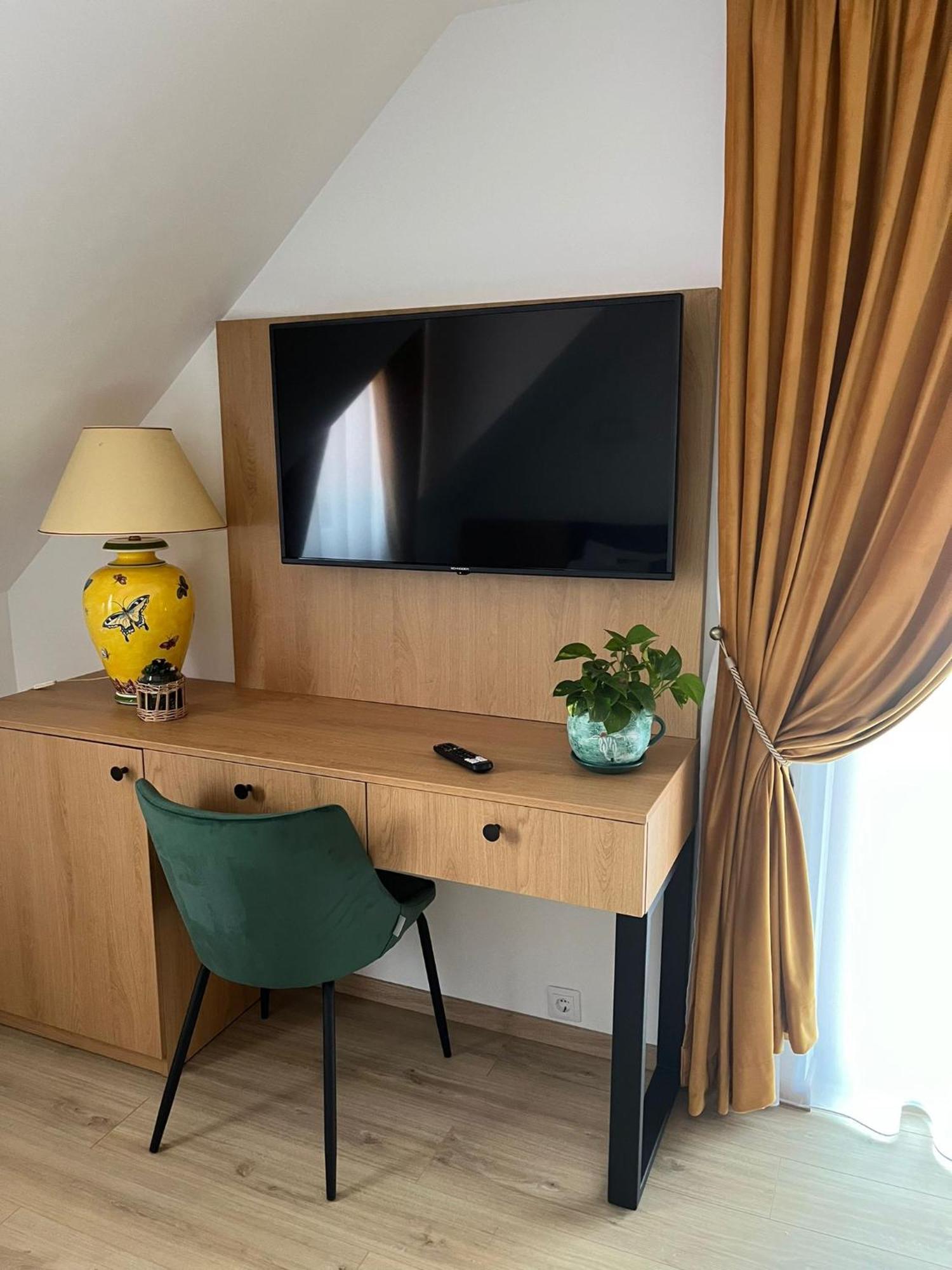 Kilometru108 Hotell Leordina Exteriör bild